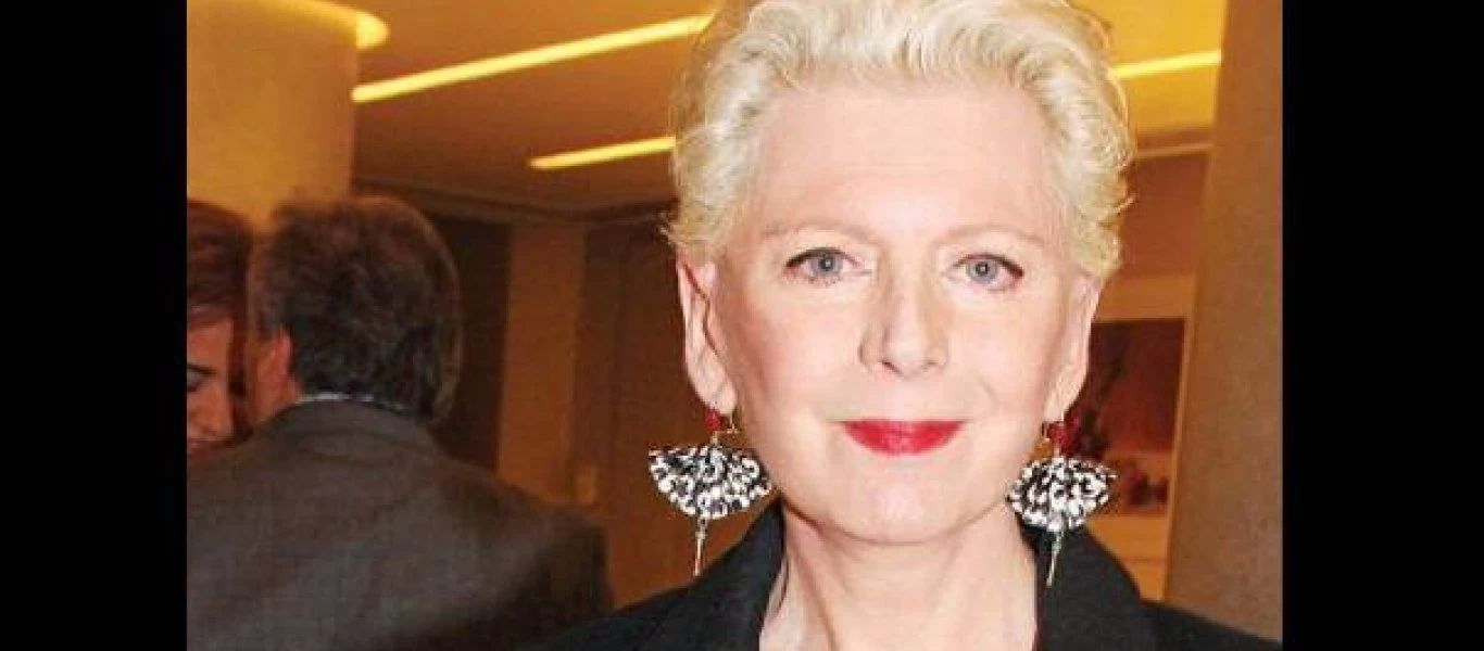 Η Ε.Ακρίτα ρίχνει ξανά τα «βέλη» της: «Πόσο λίγες είστε ρε κατινούλες; - Σας έχω γραμμένες»